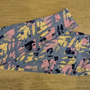 LuLaRoe Women's Leggings - Pink, Yellow, and Black Floral on Gray